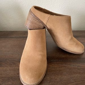 Tom’s Suede Mules 7.5